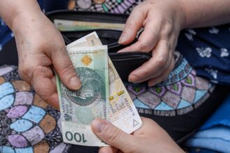 Wakacje kredytowe mBank. Warto? Poradnik